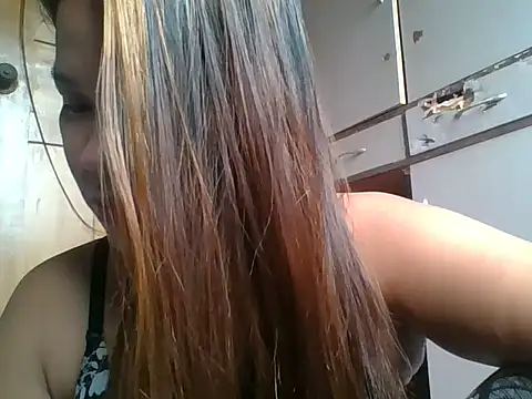 Bhubbles888 online show from 02-18-26, 04:52