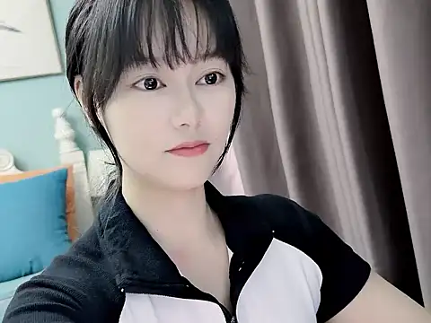 Snapshot of sarah111 chatting on 09-19-25, 02:13 sarah111 online show from 09-19-25, 02:13