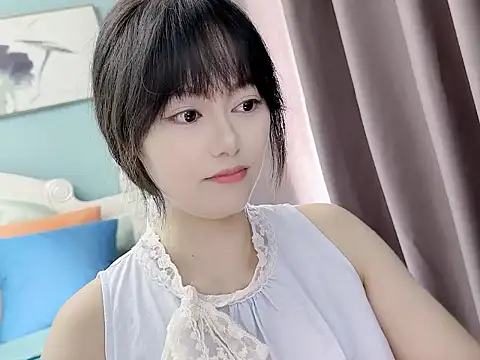 Snapshot of sarah111 chatting on 10-01-25, 02:39 sarah111 online show from 10-01-25, 02:39