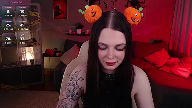 Snapshot of Michela_Fruet chatting on 10-28-25, 01:09 Michela Fruet online show from 10-28-25, 01:09