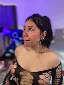 snow doll online show from 03-27-26, 07:57