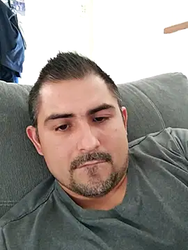 Bradd 32 online show from 10-31-25, 05:14