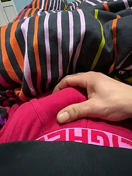 Snapshot of adiluci1 chatting on 01-18-26, 05:00 adiluci1 online show from 01-18-26, 05:00