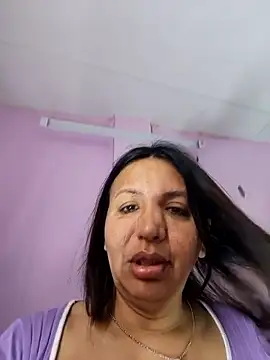 Snapshot of senciya chatting on 10-26-25, 09:42 senciya online show from 10-26-25, 09:42