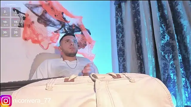 Snapshot of nico_rivera chatting on 11-01-25, 11:18 nico rivera online show from 11-01-25, 11:18