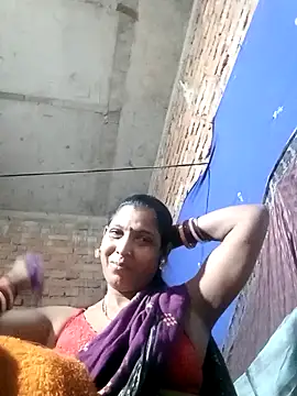 Savita992 online show from 12-16-25, 08:36