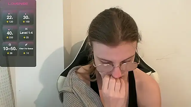 BustyKellyXXX online show from 01-12-26, 09:47