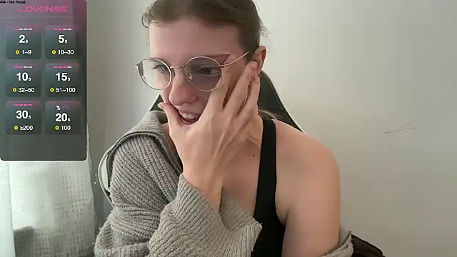 Snapshot of BustyKellyXXX chatting on 02-09-26, 09:57 BustyKellyXXX online show from 02-09-26, 09:57