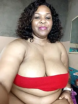 Snapshot of Moretl chatting on 11-11-25, 12:16 Moretl online show from 11-11-25, 12:16