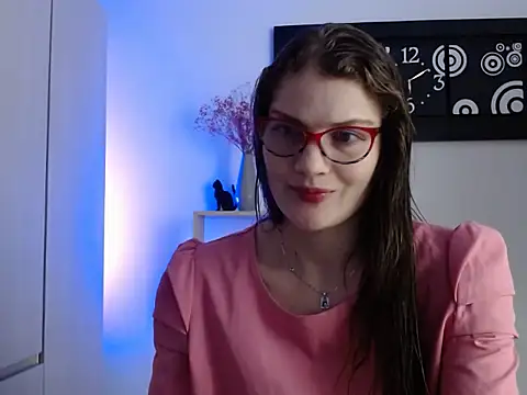 Snapshot of Camila-ventura chatting on 10-18-25, 11:11 Camila-ventura online show from 10-18-25, 11:11