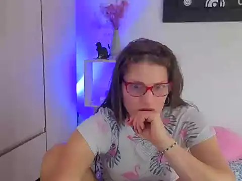 Snapshot of Camila-ventura chatting on 11-12-25, 07:46 Camila-ventura online show from 11-12-25, 07:46