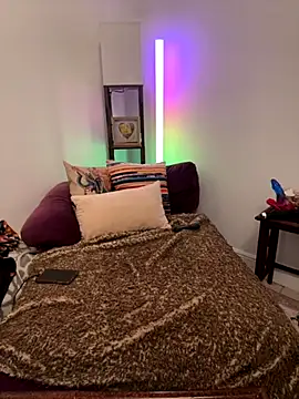 Snapshot of Thegr33ngypsy chatting on 11-23-25, 02:33 Thegr33ngypsy online show from 11-23-25, 02:33