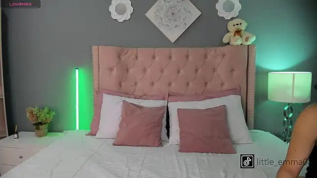 Joe And Emma online show from 10-21-25, 07:14