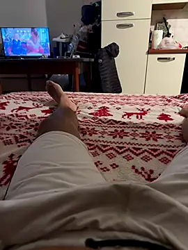 Snapshot of umeghj chatting on 10-09-25, 09:57 umeghj online show from 10-09-25, 09:57