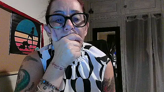 Snapshot of Mistress-Ivy51 chatting on 11-11-25, 06:46 Mistress-Ivy51 online show from 11-11-25, 06:46