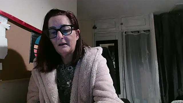 Snapshot of Mistress-Ivy51 chatting on 11-14-25, 06:23 Mistress-Ivy51 online show from 11-14-25, 06:23