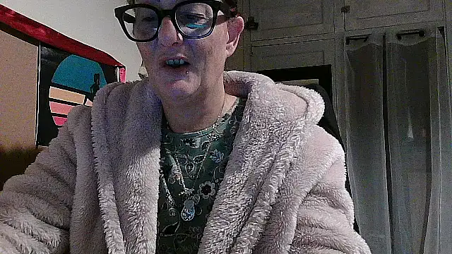 Snapshot of Mistress-Ivy51 chatting on 11-17-25, 06:08 Mistress-Ivy51 online show from 11-17-25, 06:08