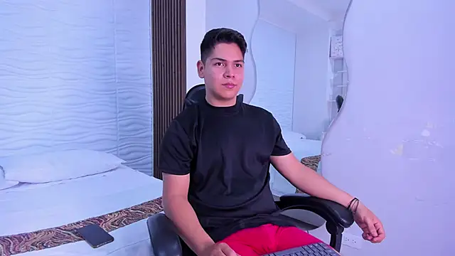 Asta Black online show from 10-29-25, 09:27