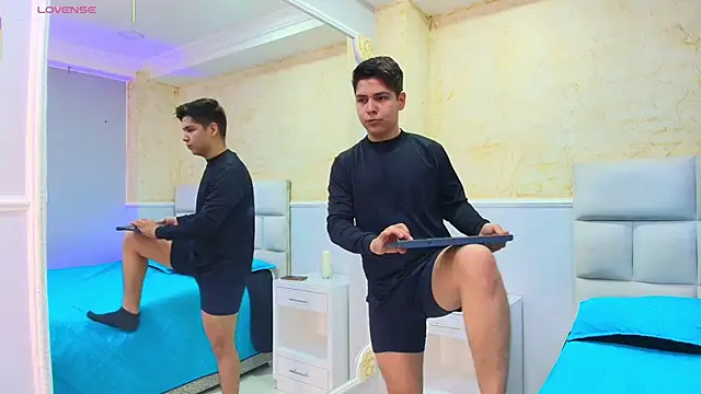 Asta Black online show from 11-11-25, 08:42