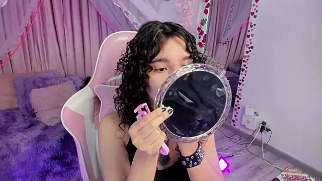 bunny curly online show from 09-13-25, 12:27