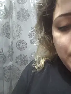 Dulceluz 420 online show from 10-26-25, 02:06