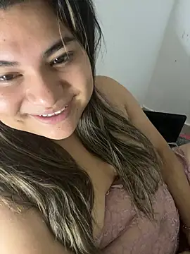 Snapshot of andi03 chatting on 09-17-25, 04:25 andi03 online show from 09-17-25, 04:25