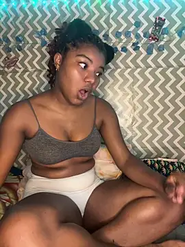 Snapshot of chocolatito-ho chatting on 10-28-25, 04:49 chocolatito-ho online show from 10-28-25, 04:49