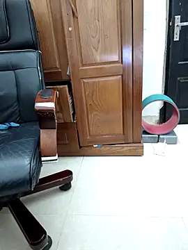 Snapshot of Lena079 chatting on 10-23-25, 09:08 Lena079 online show from 10-23-25, 09:08