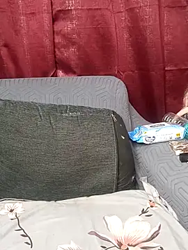 Ishu Lovee online show from 11-29-25, 08:01