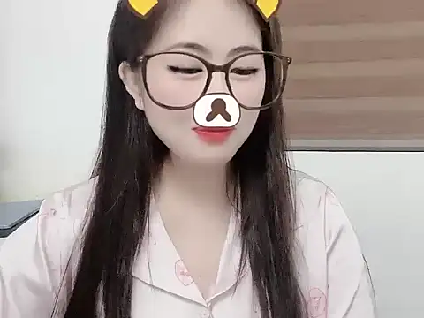 Amelia-babee online show from 09-20-25, 11:33