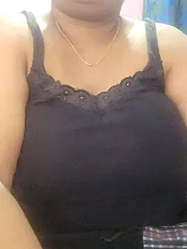 lathikaqueentamil online show from 10-31-25, 04:41