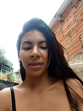 Snapshot of chaparritahot99 chatting on 10-23-25, 11:42 chaparritahot99 online show from 10-23-25, 11:42