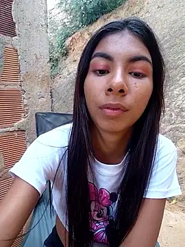 Snapshot of chaparritahot99 chatting on 11-13-25, 11:31 chaparritahot99 online show from 11-13-25, 11:31