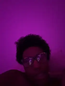 Tu GataLinda online show from 10-30-25, 03:52