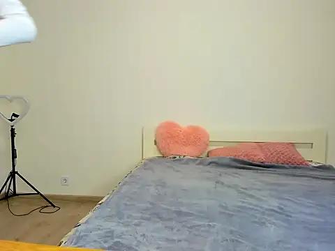 marylips online show from 11-19-25, 09:20