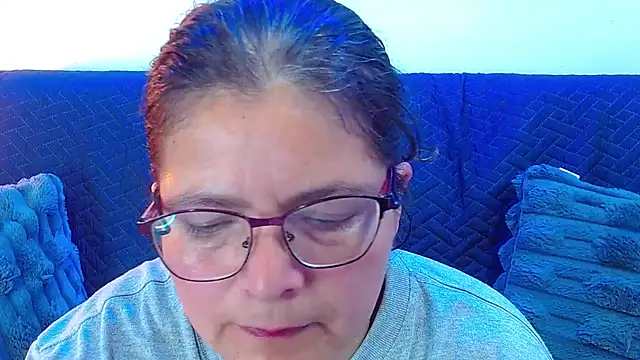 Linda banks  online show from 09-18-25, 01:18