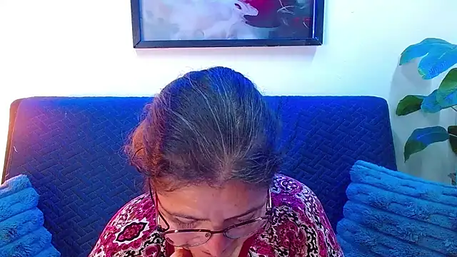 Linda banks  online show from 10-02-25, 01:34