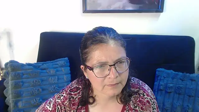 Linda banks  online show from 12-20-25, 02:51