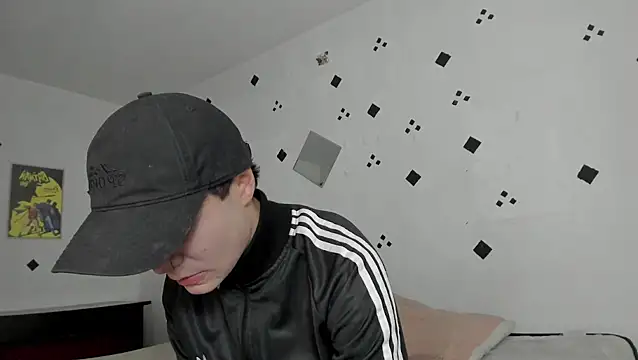 crushnier1 online show from 10-30-25, 05:46