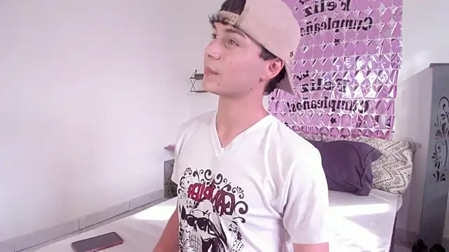 crushnier1 online show from 11-10-25, 12:37