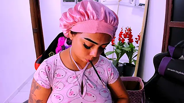 nahomy ryans online show from 09-26-25, 05:39