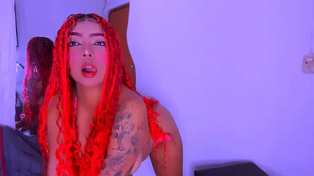 nahomy ryans online show from 10-06-25, 01:25