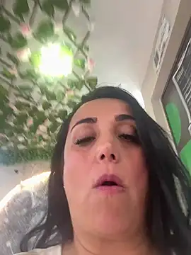 hotadhara01 online show from 02-05-26, 08:13