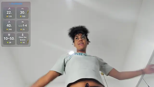 OnlyGia online show from 02-18-26, 03:46