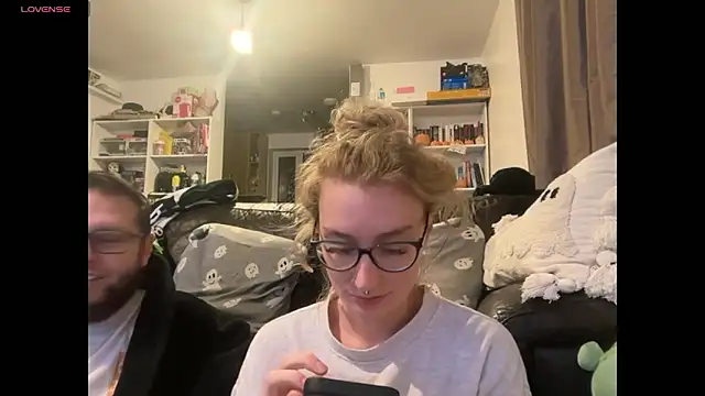 harleyblair online show from 11-12-25, 11:03