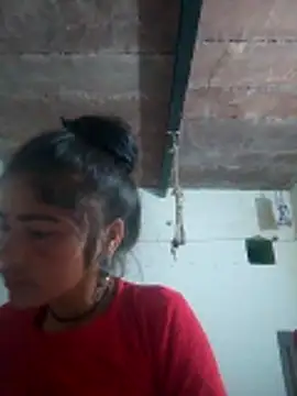 Snapshot of Sneha_sharma1 chatting on 10-17-25, 10:34 Sneha sharma1 online show from 10-17-25, 10:34