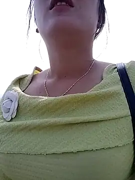 Snapshot of asian_2k chatting on 10-30-25, 01:51 asian 2k online show from 10-30-25, 01:51