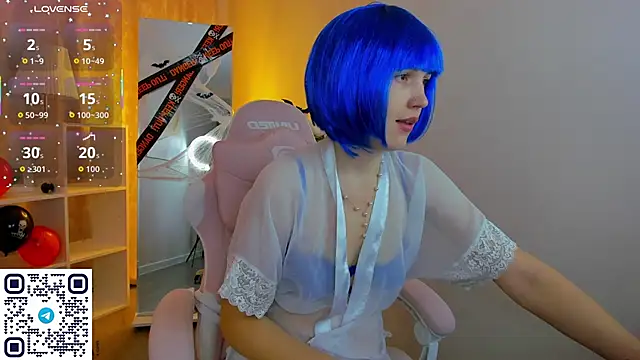 MalvinaDream online show from 10-27-25, 01:20