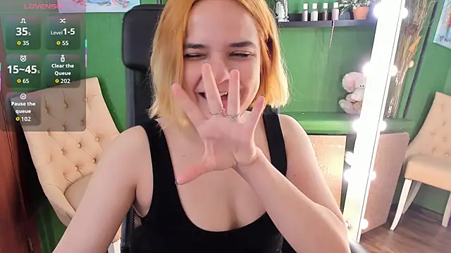 Gina Dawson online show from 10-13-25, 08:36