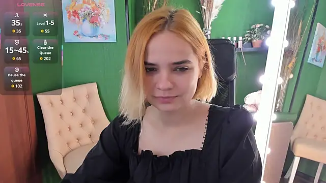 Gina Dawson online show from 10-17-25, 08:50